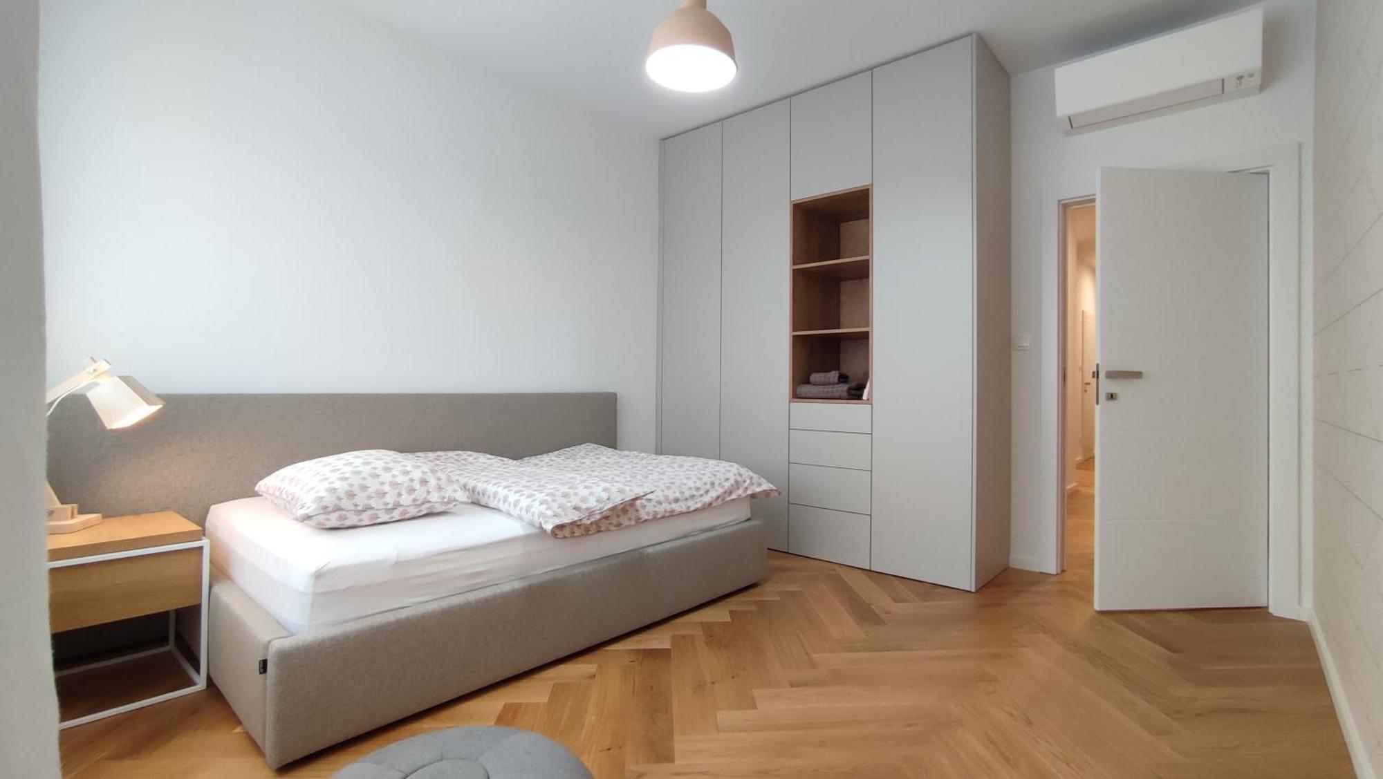 Bratislava Oldtown Apartment 130M2 ,60M2 Terrace And 2 Bathrooms 외부 사진