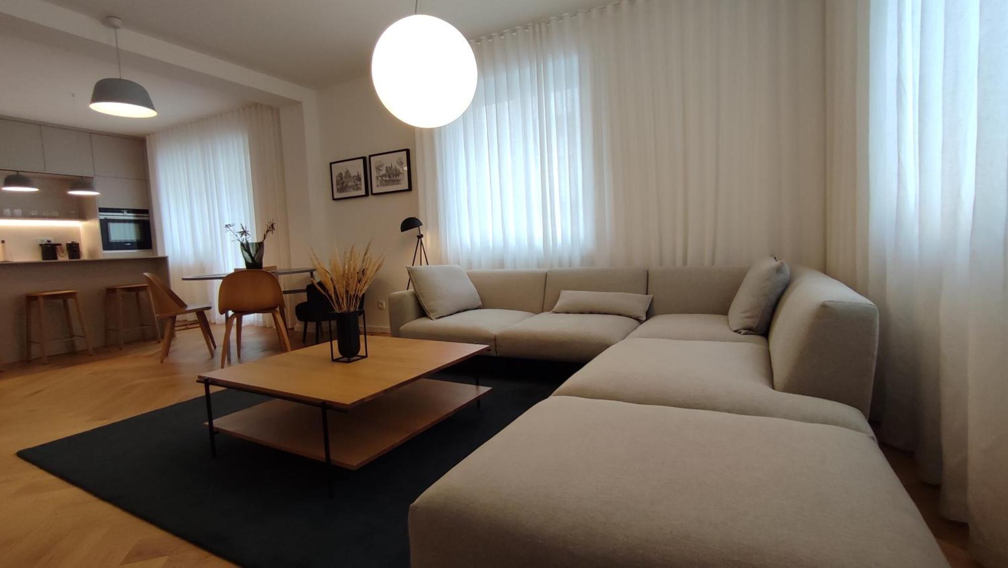 Bratislava Oldtown Apartment 130M2 ,60M2 Terrace And 2 Bathrooms 외부 사진